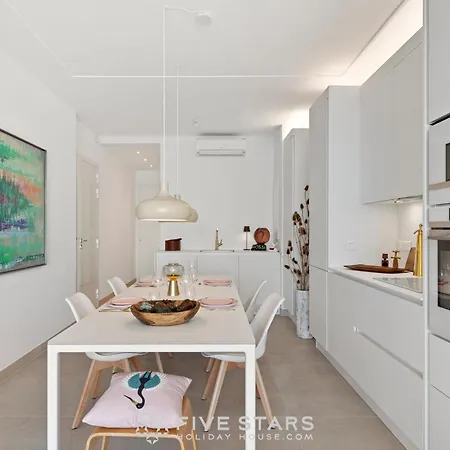 Apartment Grand Sud Fshh *